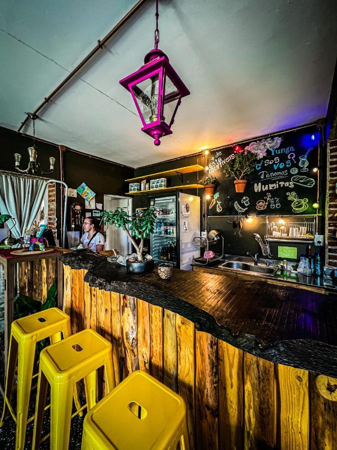 Yunga Hostel Салта Екстериор снимка